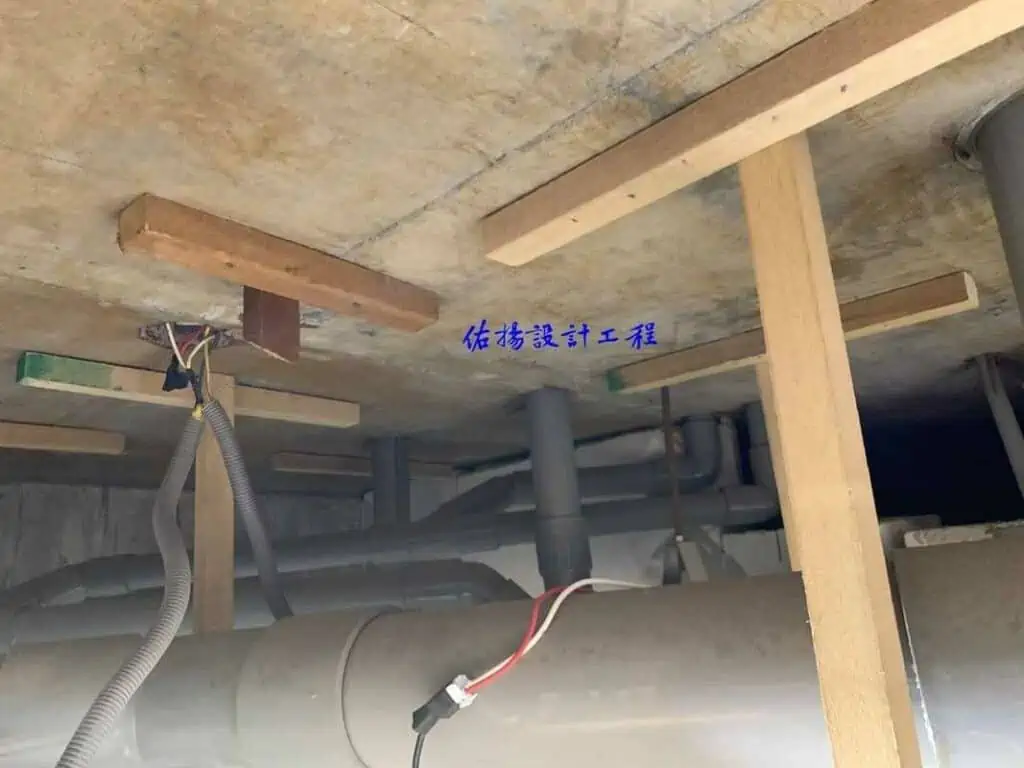 廁所浴室天花板工程-木作角材施工過程T行吊筋3